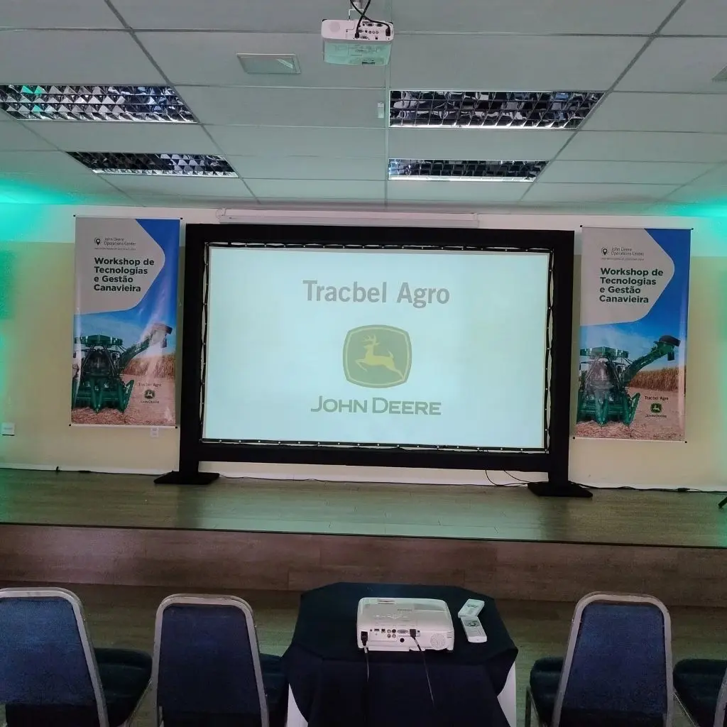Locação de projetor multimídia Epson para evento corporativo em Ribeirão Preto